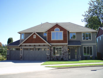 photo of garage side of completed Avocet home plan