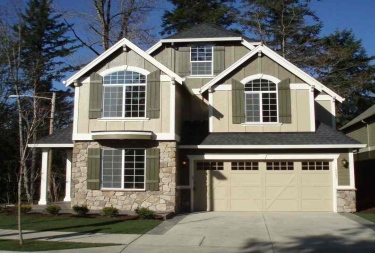 photo of garage side of completed Avocet home plan